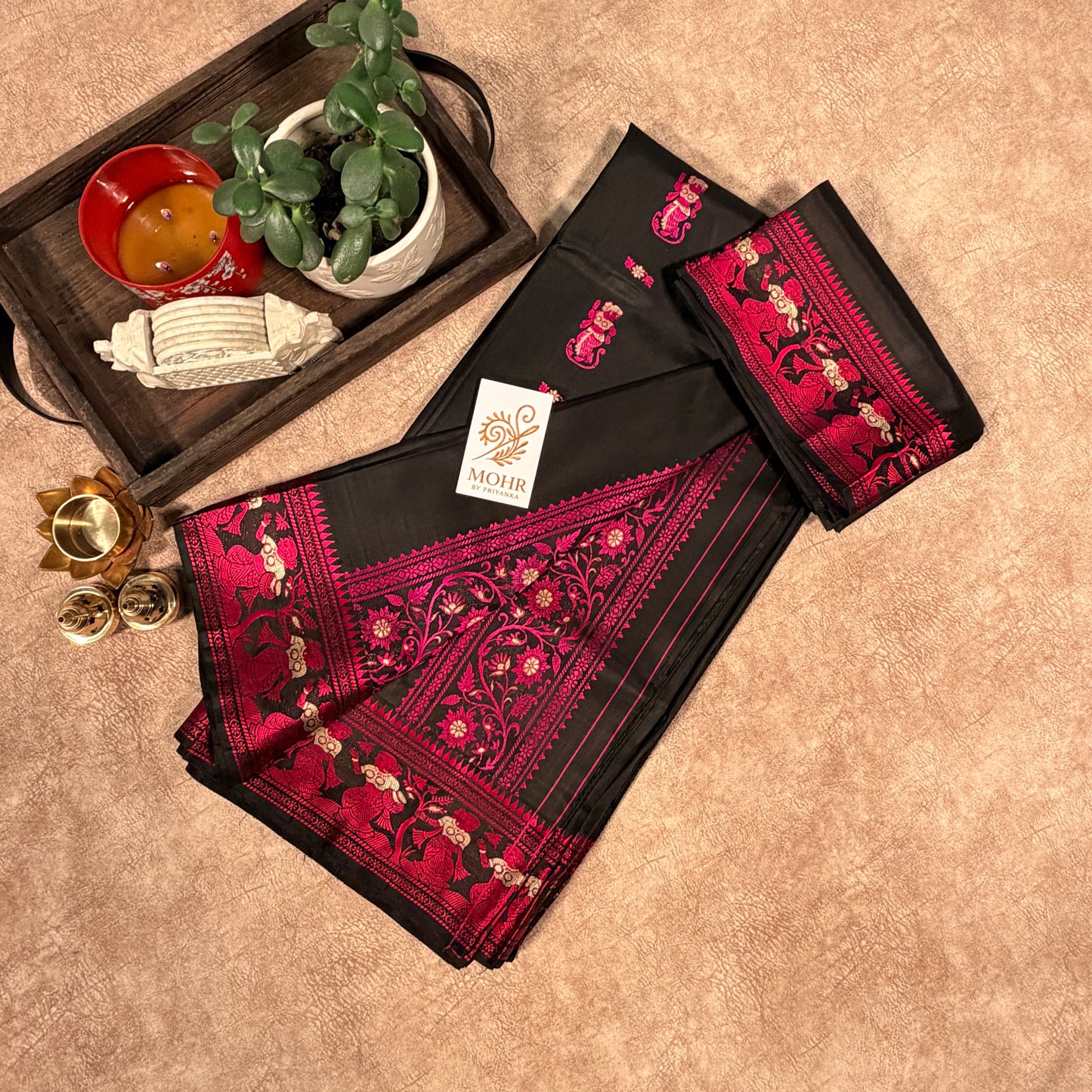 Black/Hot Pink Pure Katan Baluchuri