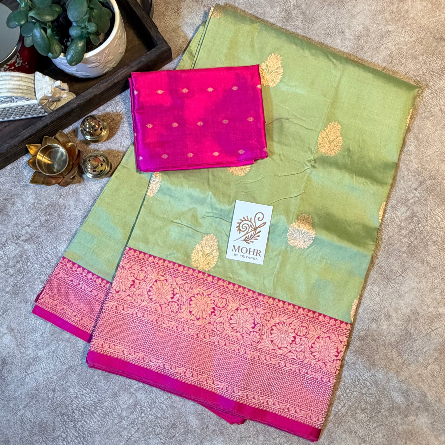 Pastel Green/Hot pink Pure Katan