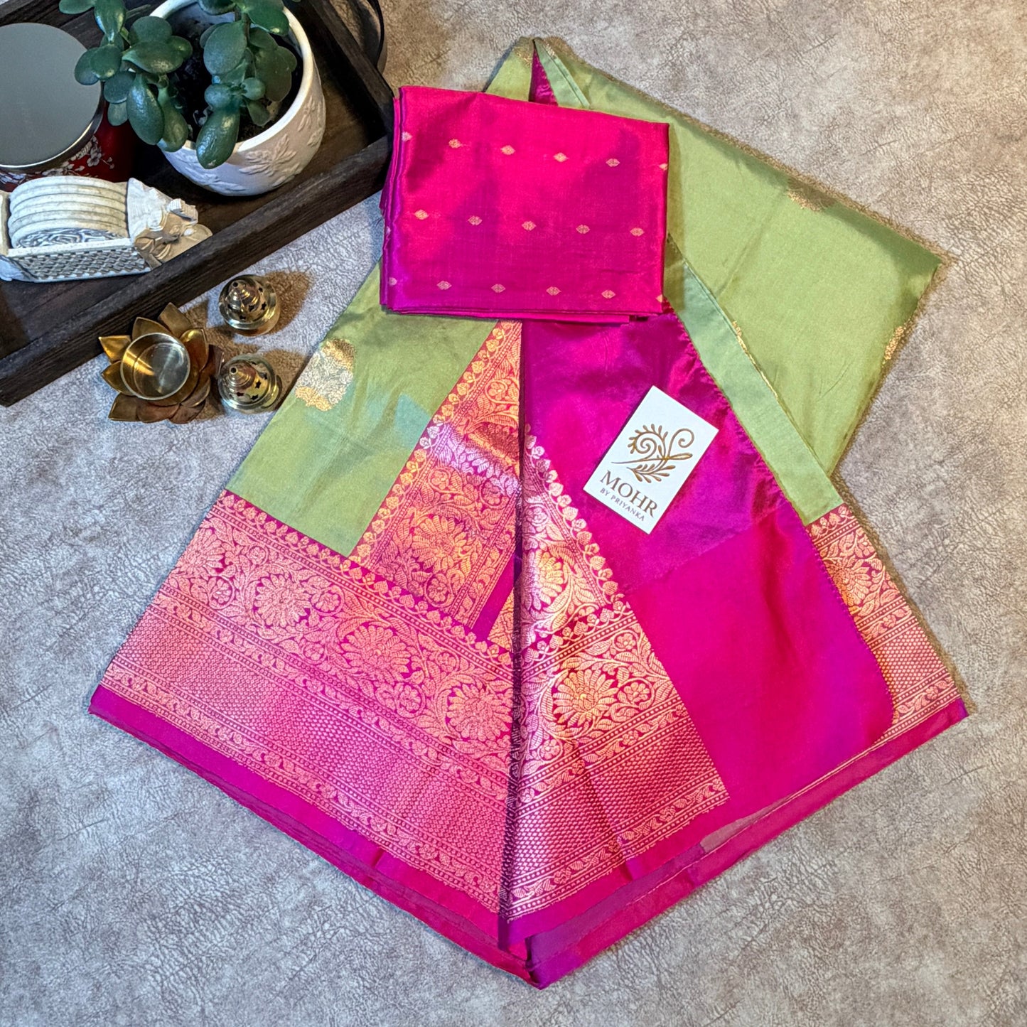 Pastel Green/Hot pink Pure Katan